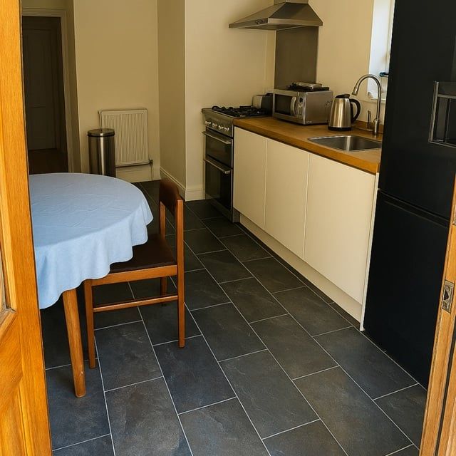 Room in a Shared House, London, N16 - Photo 1