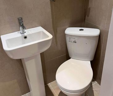 Studio to rent - Photo 3