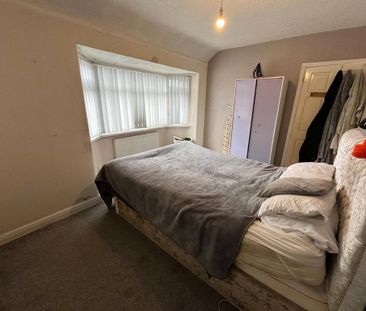 3 bedroom terraced house to rent - Photo 6