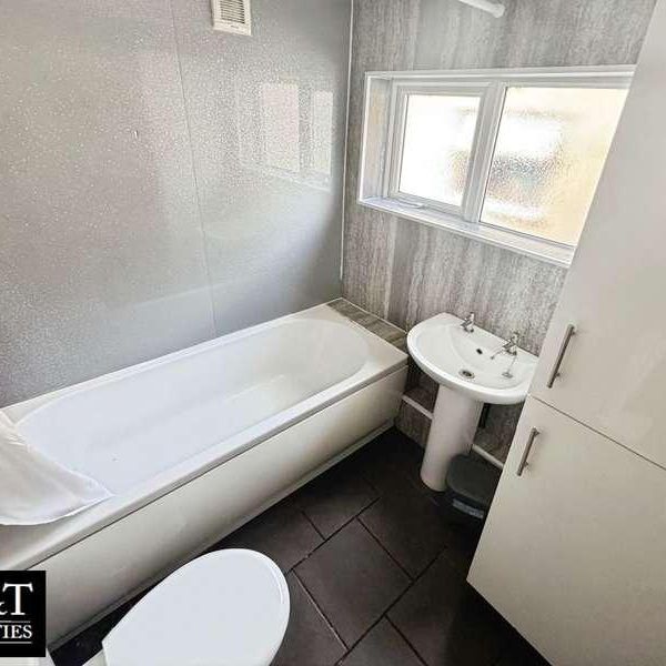 Holly Street, Dudley, DY1 - Photo 1