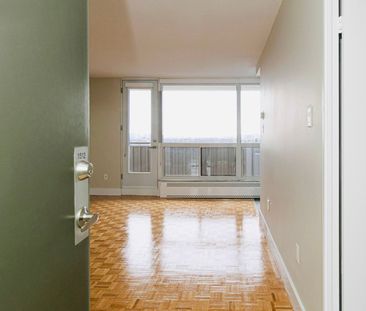For Lease - 666 Spadina Avenue Unit# 1905, Toronto, Ontario - Photo 2