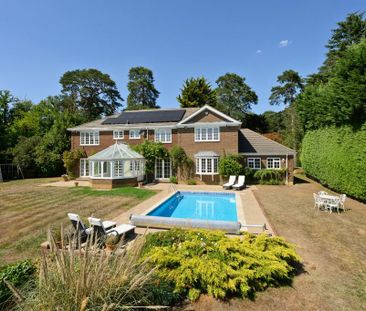 6 bedroom detached house to rent - Photo 2