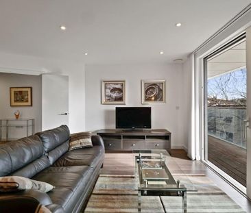 2 Bed Flat, Rossetti Apartments, CR0 - Photo 4