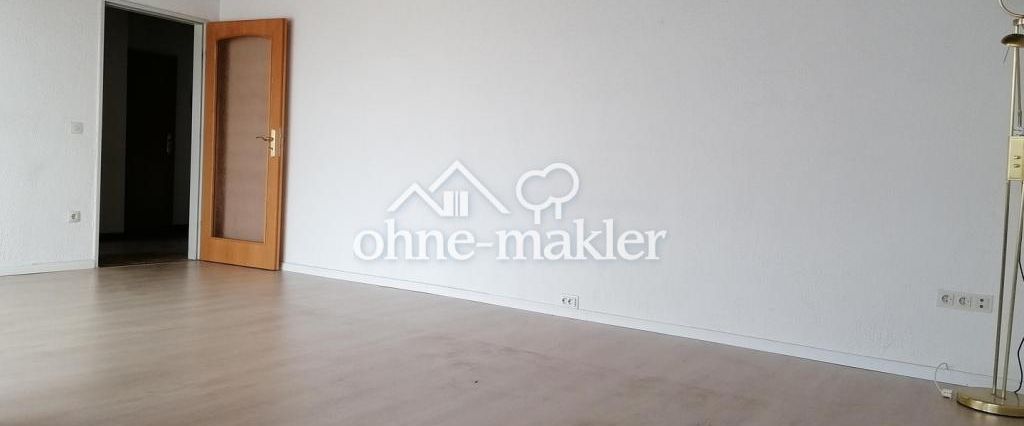 Attraktive helle 3-Zimmer Wohnung mit Balkon in der verkehrsgünstigen Lage mit Blick ins Grüne - Photo 1