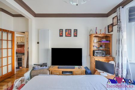 4 bedroom terraced house to rent - Photo 2