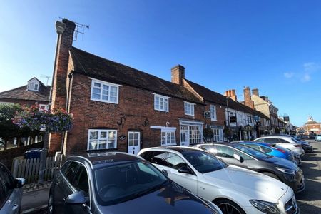 The Broadway, Amersham, Buckinghamshire,HP7 - Photo 4