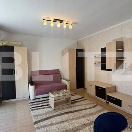 Apartament cu o camera, modern, loc parcare, zona Eroilor! - Fotografie 1