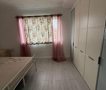 Room in a Shared House, Ings Road, LS9 - Photo 3