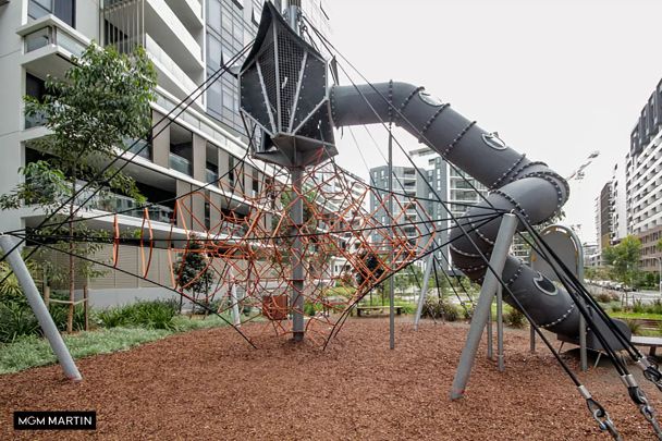 MGM MARTIN - ONE BEDROOM APARTMENT - Photo 1