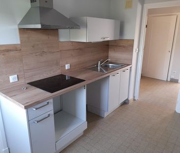 Location Appartement 2 pièces 49m² - Photo 3