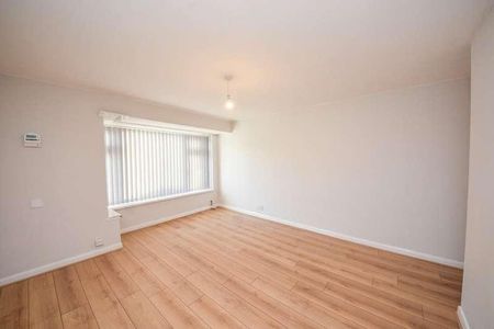 Clevedon Drive, Highfield, Wigan, WN3 - Photo 2