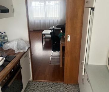 Möblierte Wohnung mit EBK und Balkon in Böblingen - Foto 1