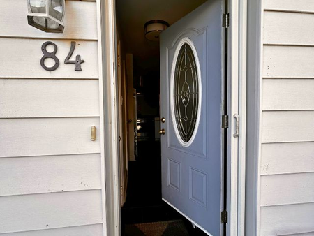 For Lease - 84 Seventeenth Street, Toronto, Ontario - Photo 3