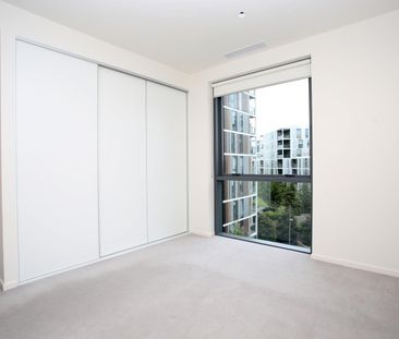 406/7 Evergreen Mews, Armadale VIC 3143 - Photo 4