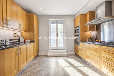 2 bedroom flat to rent - Photo 4