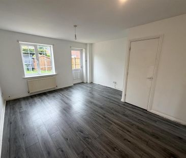 2 bedroom house to rent - Photo 1