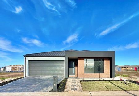 Stylish Lara Living - Photo 4