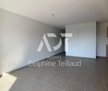 Appartement T3 à FONTAINE - Photo 5