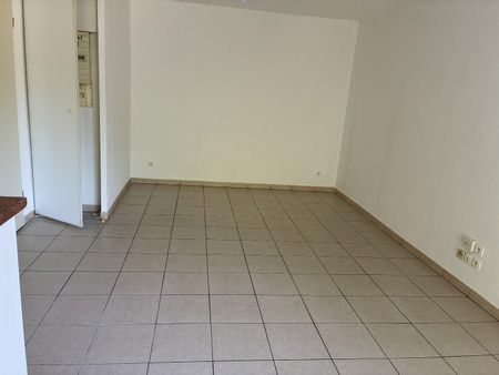 location Appartement T2 DE 41.77m² À PERPIGNAN - Photo 3