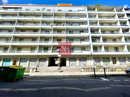 Location Appartement 2 pièces 47m² GRENOBLE 38100 - Photo 3
