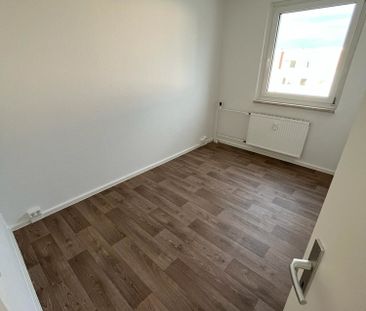 Nachmieter in komplett sanierter Wohnung werden! - Foto 1