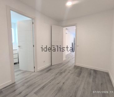 Alquiler de piso en Calle Bolivia - Photo 3