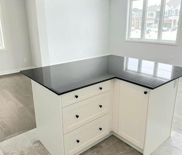 For Lease - 2489 Watercolours Way, Barrhaven, Ontario - Photo 5