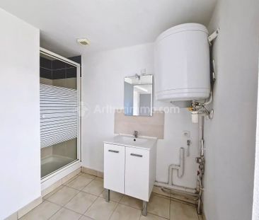 Location Appartement 3 pièces 49 m2 à Manzat - Photo 6