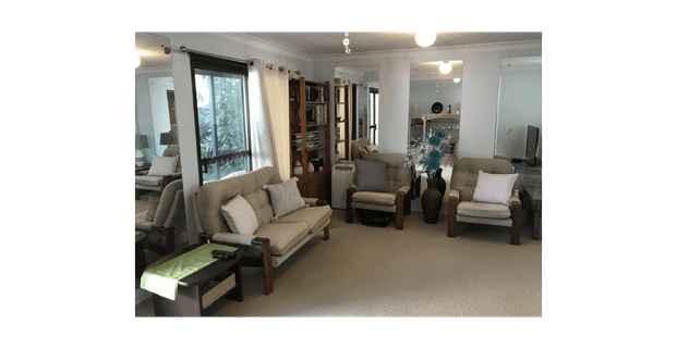 Fully furnished unit in Chirn Park, Southport - Photo 1