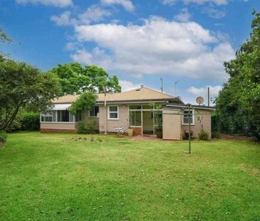 7 James St East Toowoomba - Photo 2