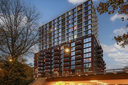 Te huur: Appartement Bijlmerplein 858 H 5 in Amsterdam - Foto 2