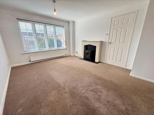 3 bedroom end of terrace house to rent - Photo 1