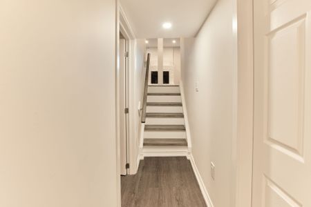 For Lease - 21 Robinglade Drive Unit# Lower, Toronto, Ontario - Photo 4