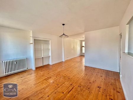 Location Appartement 2 pièces 53m² ST ETIENNE 42100 - Photo 2