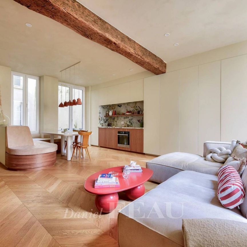 Location appartement, Paris 2ème (75002), 1 pièce, 50.24 m², ref 85838231 - Photo 1