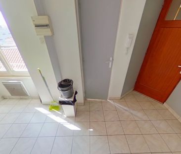 APPARTEMENT T2 A LOUER - Photo 2