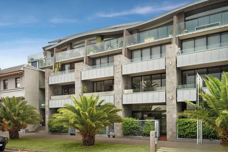 Furnished Abode – Baysides Best - Photo 4