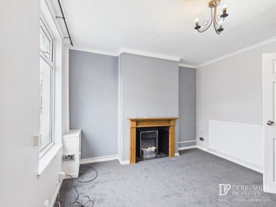 3 Bedroom Terraced House - Photo 1