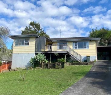3 Bedrooms, Sunnynook - Photo 1