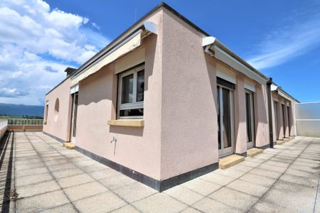 Appartement en attique de 5,5 pièces avec terrasse à Perly - Photo 3