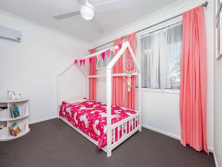 Stylish Beachside Living in Evans Head - Photo 2