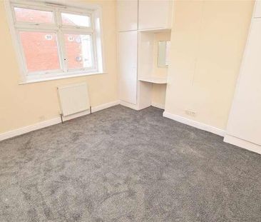 Broad Street, Dewsbury, WF13 - Photo 4