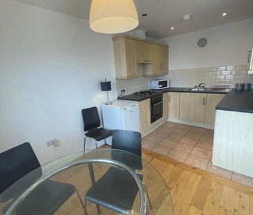 805 College Court Central, 56 King Street, Belfast, BT1 6BZ - Photo 5
