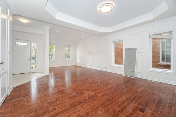 For Lease - 29 Wendelyn Drive, Richmond Hill, Ontario - Photo 1