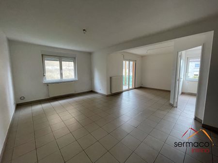 Appartement type F4 avec parking et balcon - Photo 2