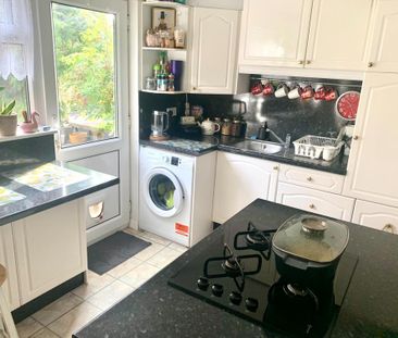 2 bedroom house to rent - Photo 1