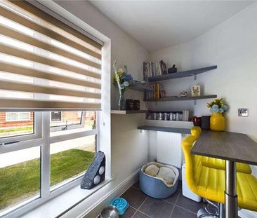 Albert Close, Spencers Wood, Reading, Berkshire, RG7 - Photo 1