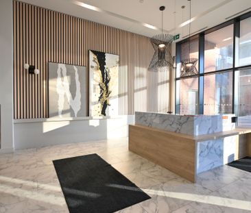 For Lease - 5 Wellington Street Unit# 1803, Kitchener, Ontario - Photo 1