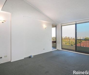 Neutral Bay - Photo 1