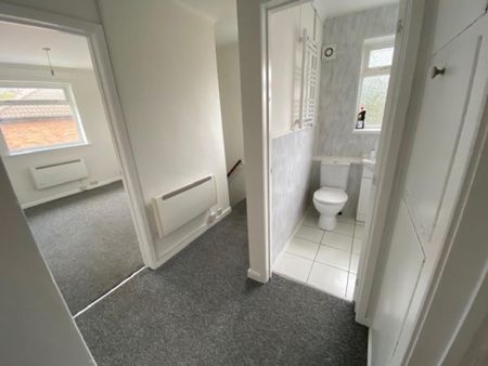 2 Bed Maisonette, Gayhurst Drive, B25 - Photo 5